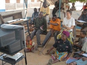 Informal screening – Nampula, Mozambique – Dec. 2010